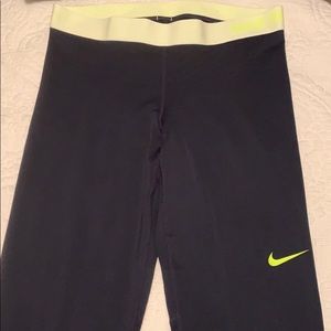 Navy blue Nike pro running tights